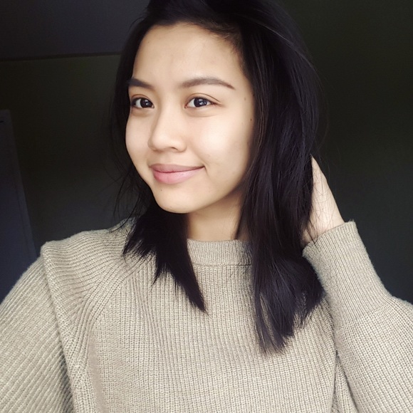 Meet your Posher, Kim - Picture 1 of 1